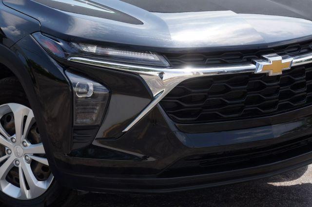 used 2024 Chevrolet Trax car, priced at $11,992