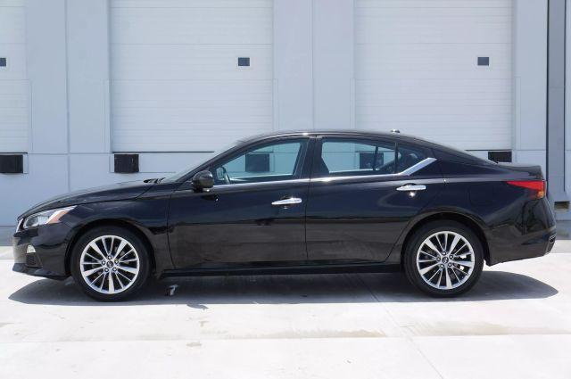used 2020 Nissan Altima car, priced at $10,992