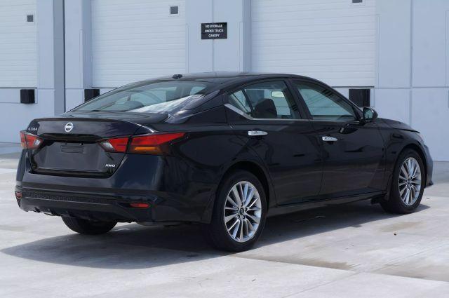 used 2020 Nissan Altima car, priced at $10,992