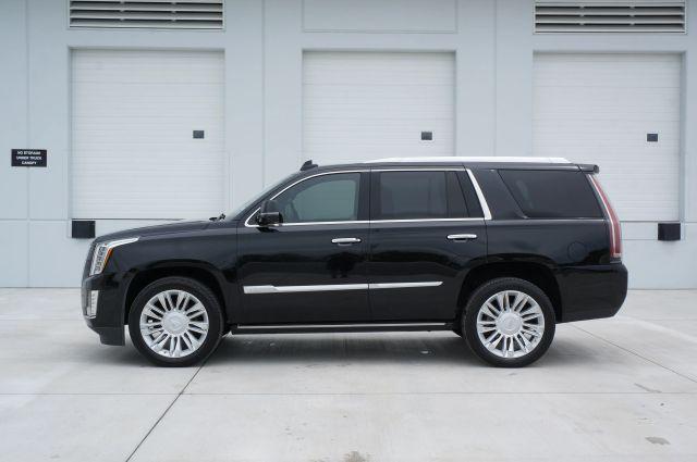 used 2018 Cadillac Escalade car, priced at $26,992