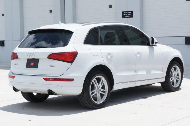 used 2017 Audi Q5 car, priced at $9,992