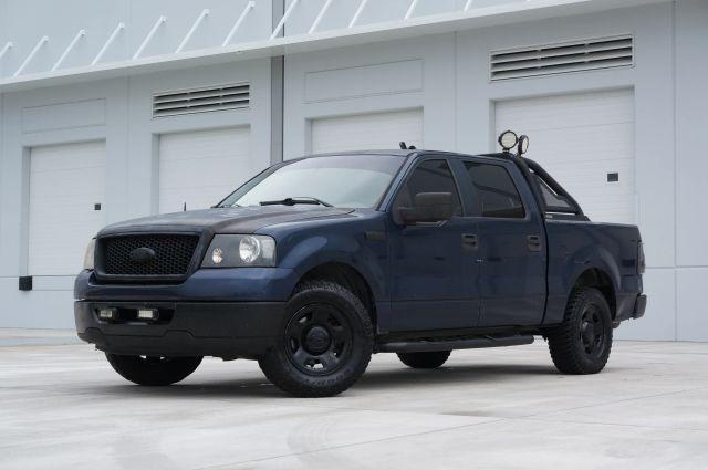 used 2006 Ford F-150 car, priced at $4,500