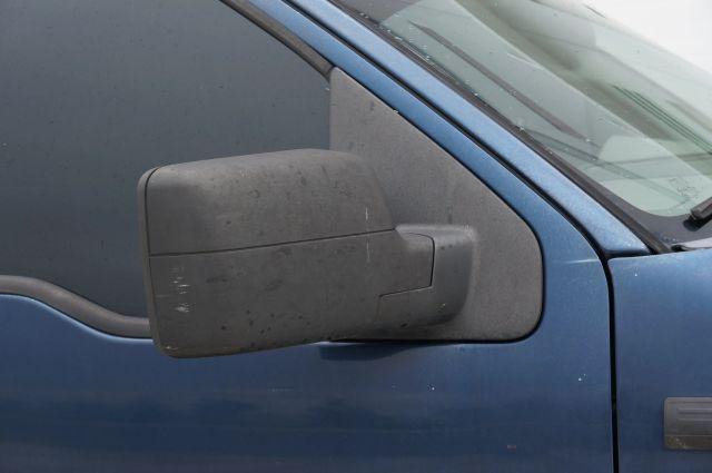 used 2006 Ford F-150 car, priced at $4,500