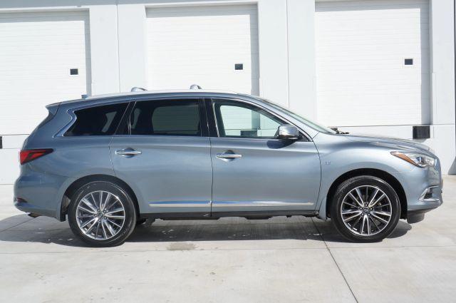 used 2017 INFINITI QX60 car, priced at $9,992