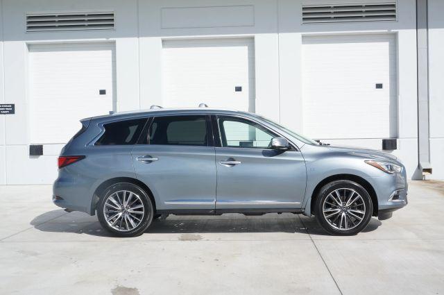 used 2017 INFINITI QX60 car, priced at $9,992