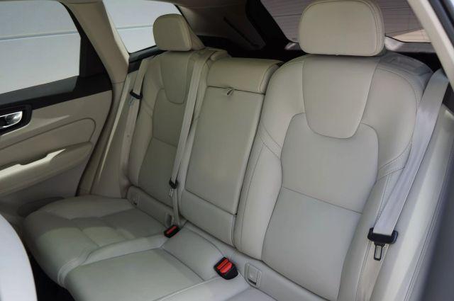 used 2022 Volvo XC60 car, priced at $21,992