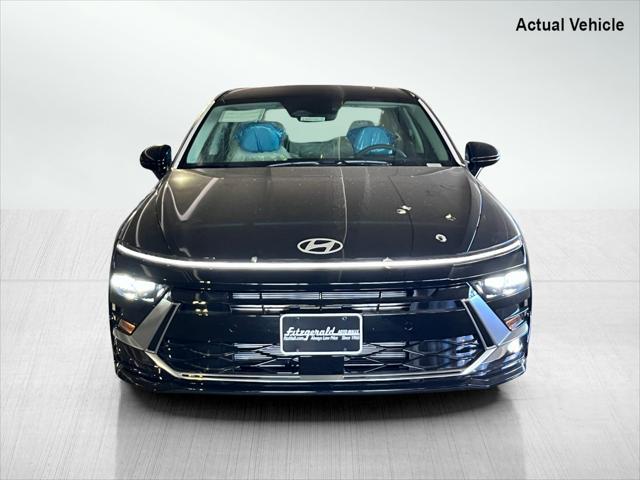 new 2025 Hyundai Sonata car, priced at $29,912