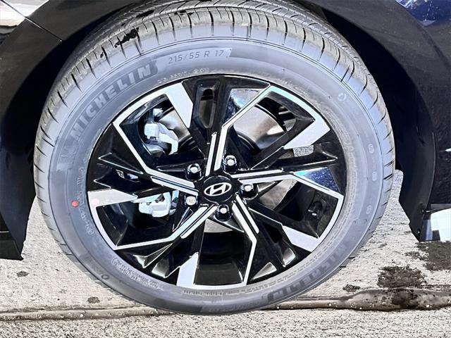 new 2025 Hyundai Sonata car, priced at $28,662