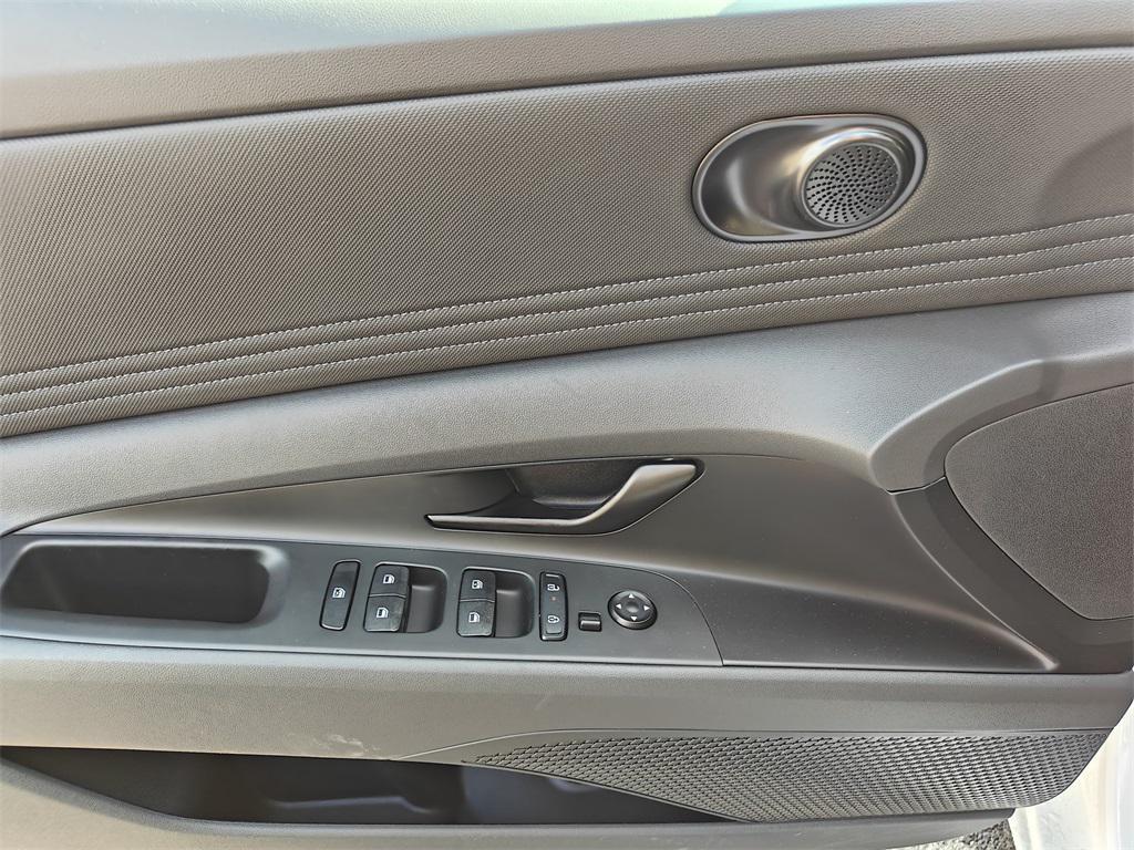 new 2025 Hyundai ELANTRA HEV car, priced at $26,754
