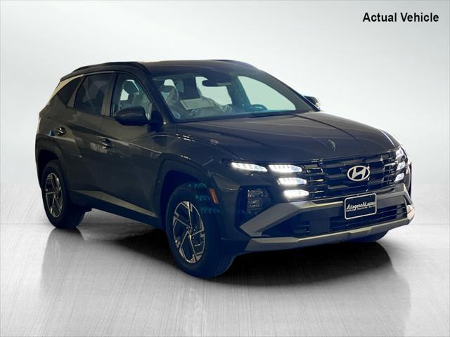 new 2025 Hyundai Tucson Hybrid car, priced at $34,382