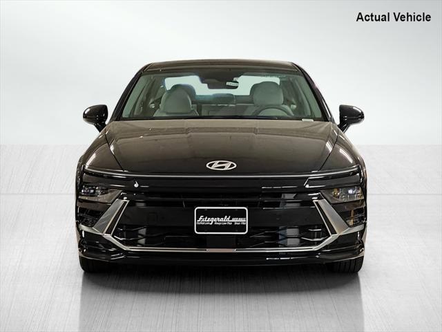new 2025 Hyundai Sonata Hybrid car, priced at $30,817