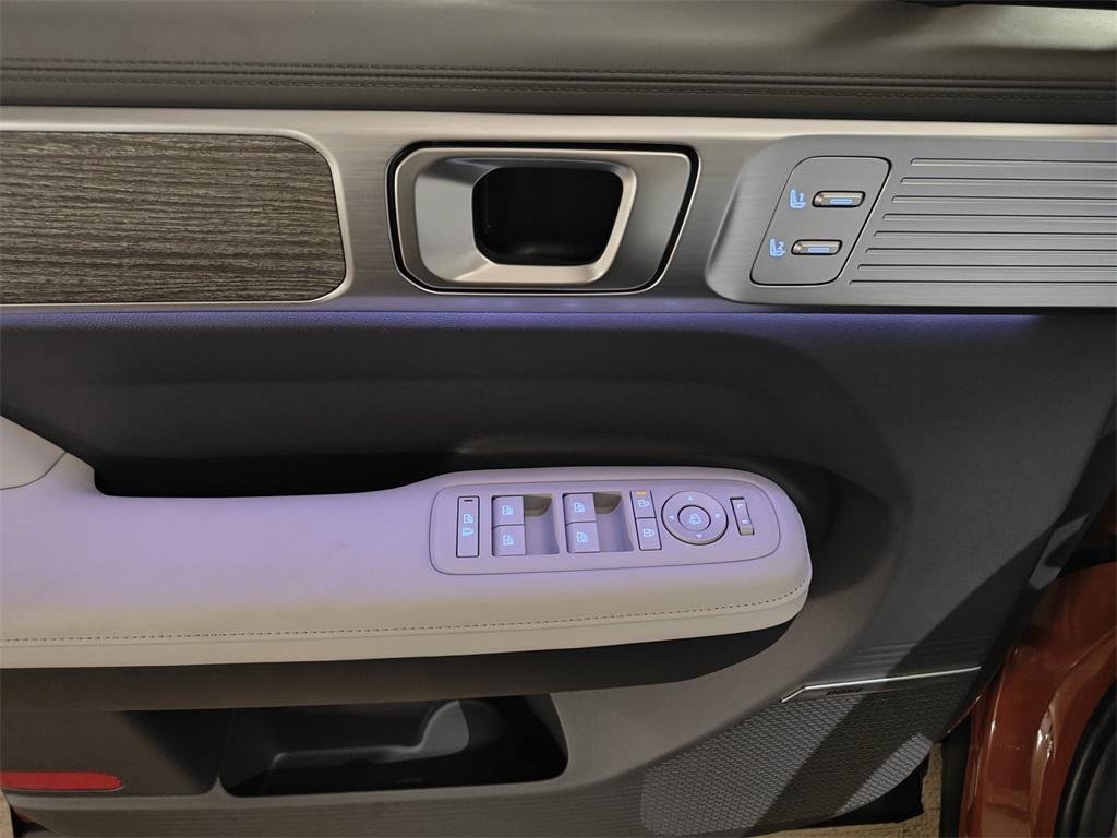 new 2025 Hyundai SANTA FE HEV car, priced at $48,372