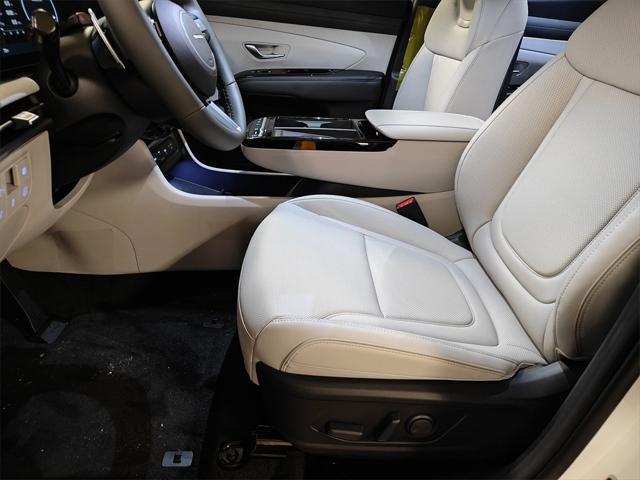 new 2025 Hyundai TUCSON Hybrid car, priced at $41,939