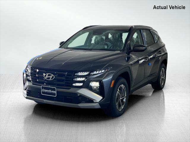 new 2025 Hyundai Tucson Hybrid car, priced at $34,686