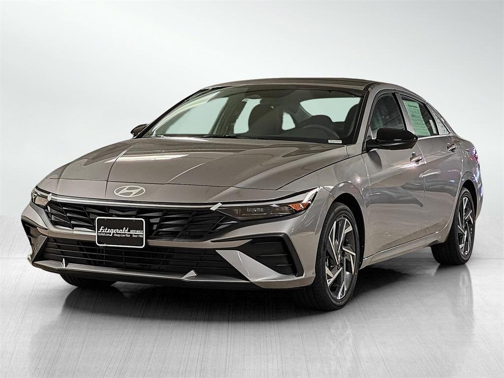 new 2025 Hyundai ELANTRA HEV car, priced at $23,792