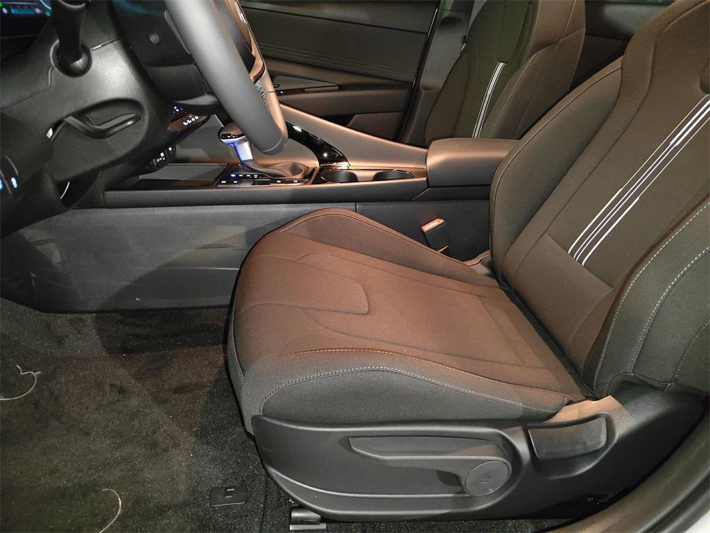 new 2025 Hyundai ELANTRA HEV car, priced at $23,792