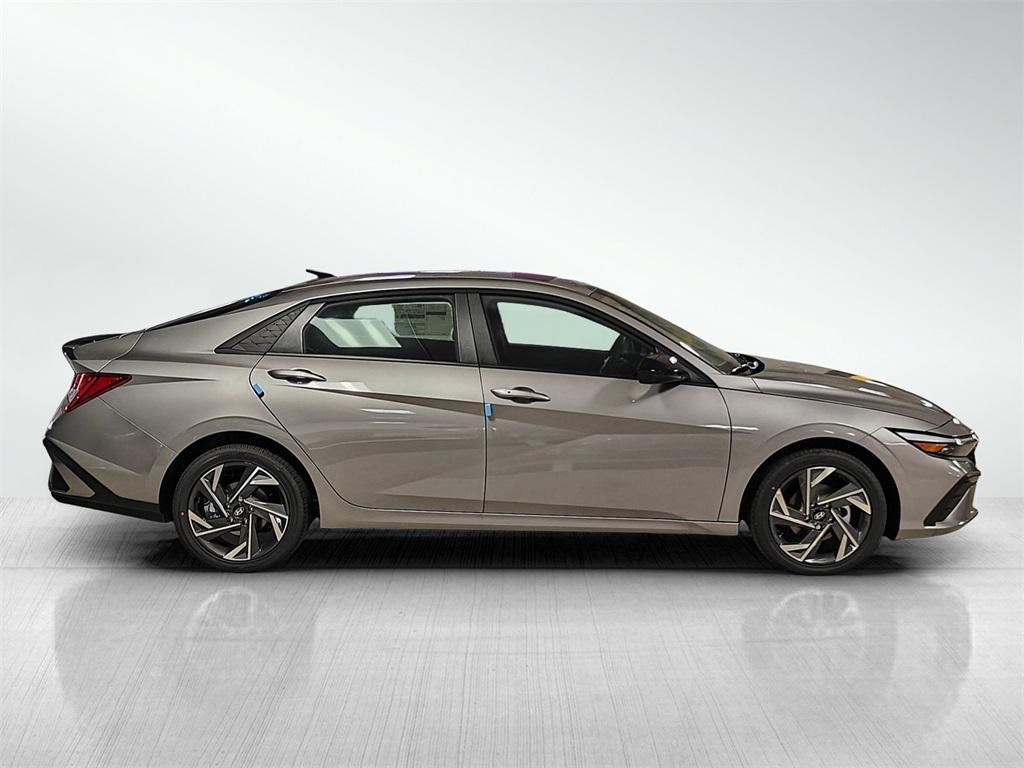 new 2025 Hyundai ELANTRA HEV car, priced at $23,792