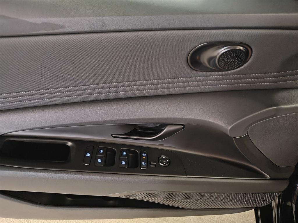 new 2025 Hyundai ELANTRA HEV car, priced at $23,821