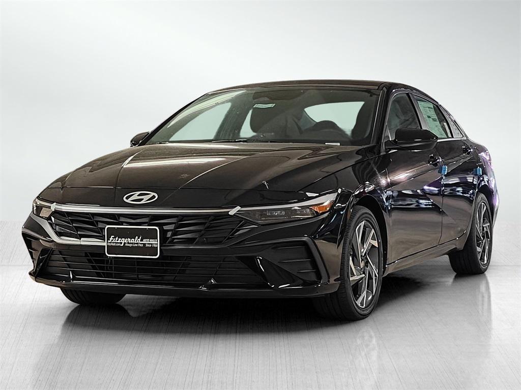 new 2025 Hyundai ELANTRA HEV car, priced at $23,821