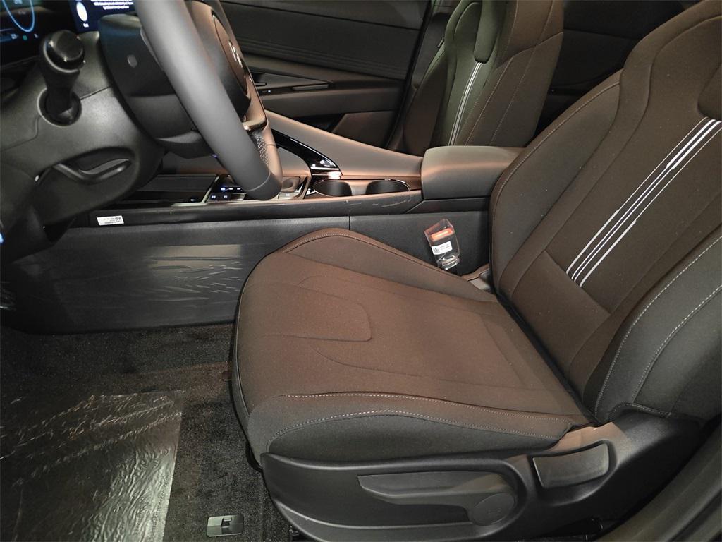 new 2025 Hyundai ELANTRA HEV car, priced at $23,821