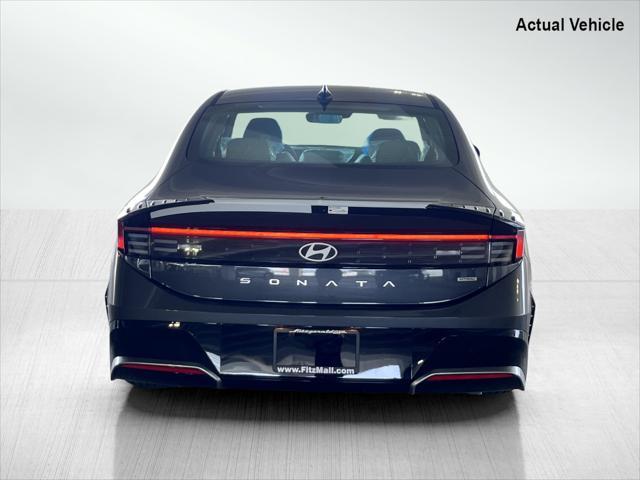 new 2024 Hyundai Sonata car, priced at $29,222