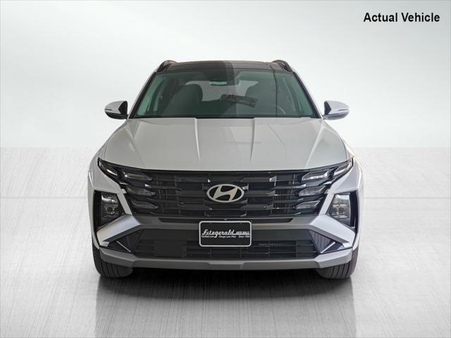 new 2025 Hyundai TUCSON Hybrid car, priced at $35,740