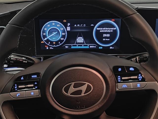 new 2025 Hyundai Elantra car, priced at $28,640