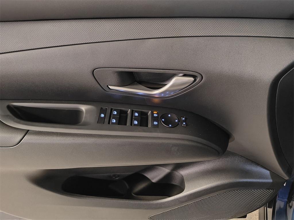 new 2025 Hyundai ELANTRA HEV car, priced at $26,163