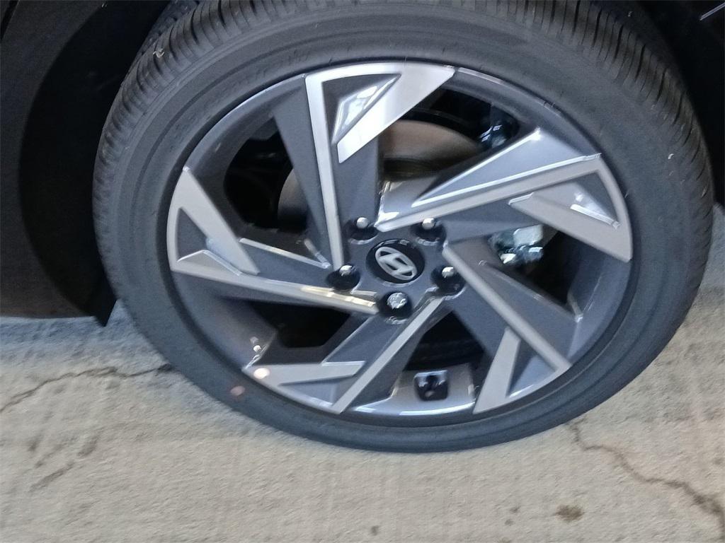 new 2025 Hyundai ELANTRA HEV car, priced at $26,163