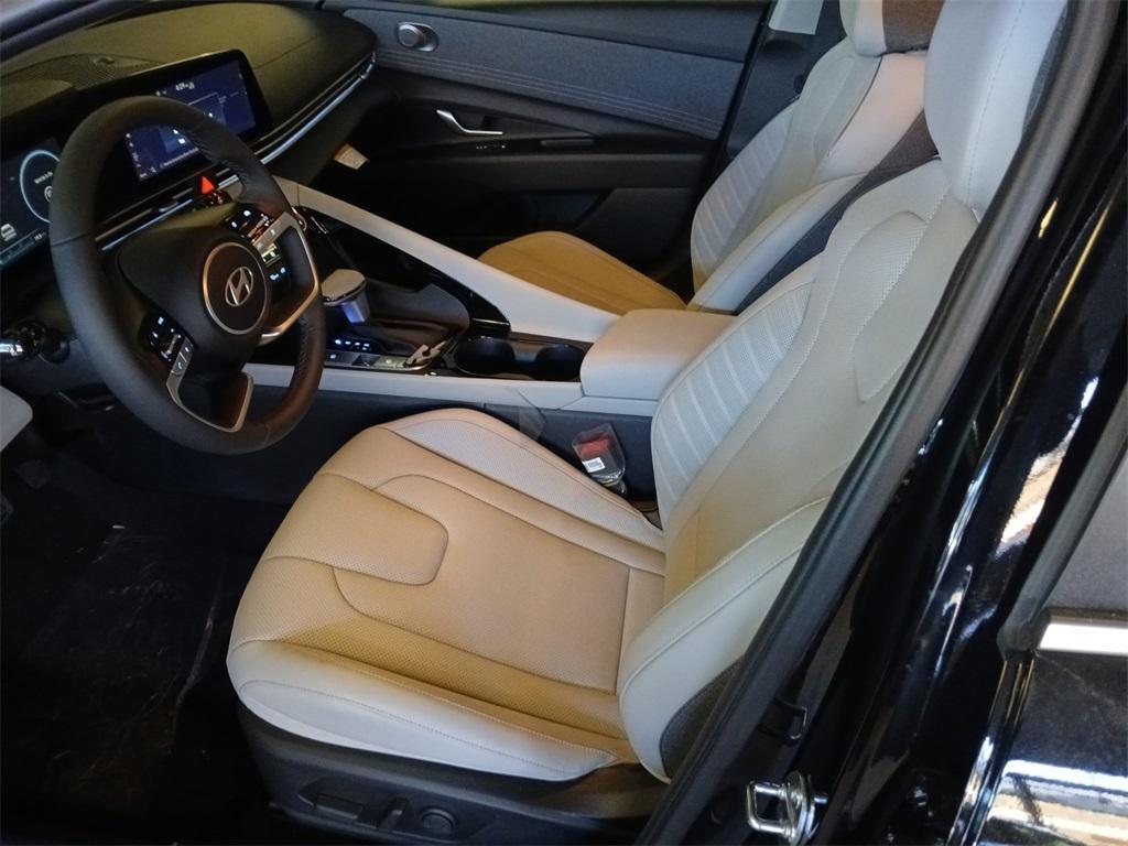 new 2025 Hyundai ELANTRA HEV car, priced at $26,163