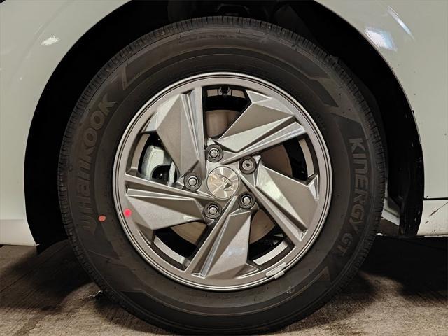 new 2025 Hyundai Elantra car, priced at $22,699