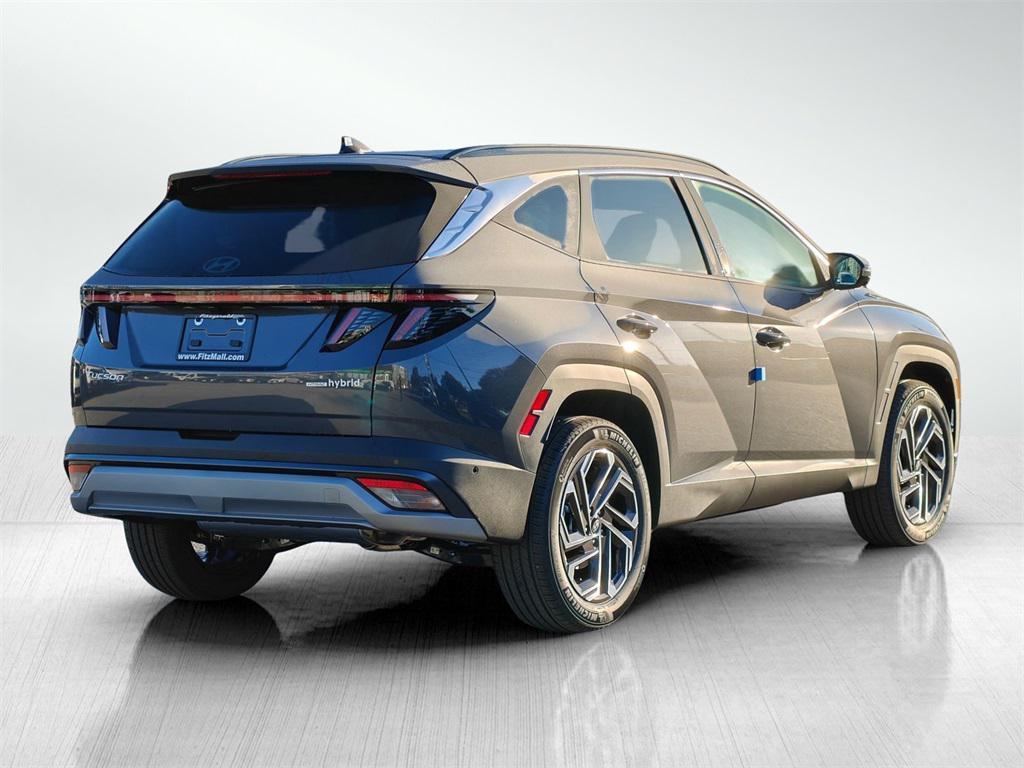 new 2026 Hyundai TUCSON Hybrid car, priced at $42,811