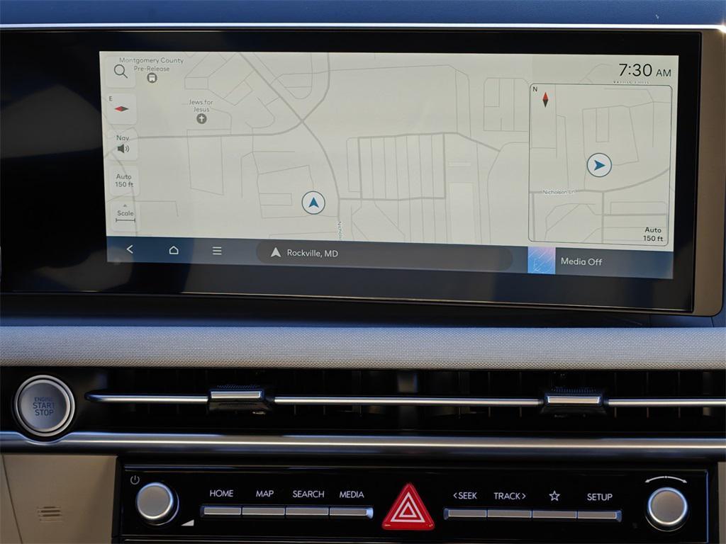 new 2026 Hyundai TUCSON Hybrid car, priced at $42,811