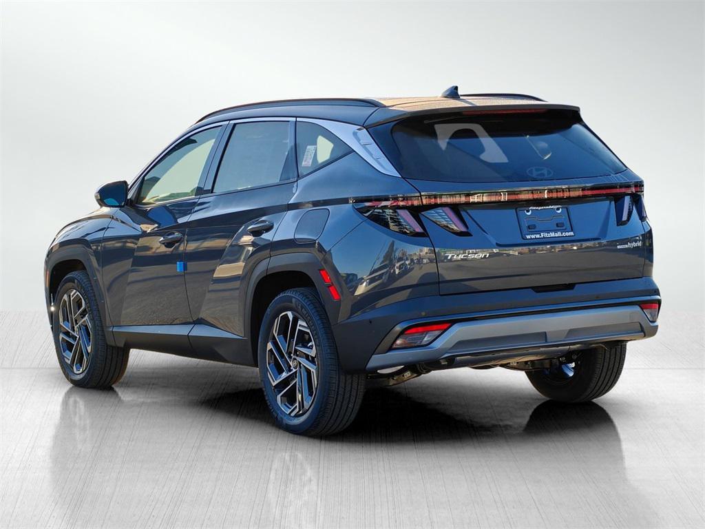 new 2026 Hyundai TUCSON Hybrid car, priced at $42,811