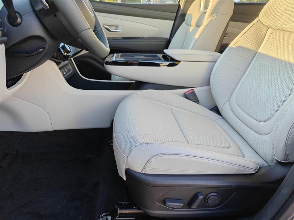 new 2026 Hyundai TUCSON Hybrid car, priced at $42,811