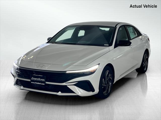 new 2025 Hyundai Elantra HEV car, priced at $28,119