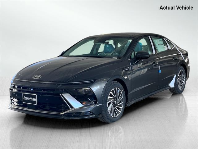 new 2025 Hyundai Sonata Hybrid car, priced at $38,457