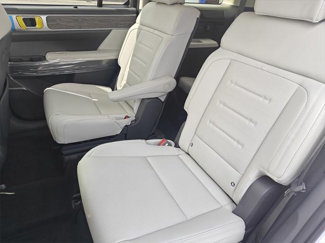 new 2025 Hyundai SANTA FE HEV car, priced at $49,750