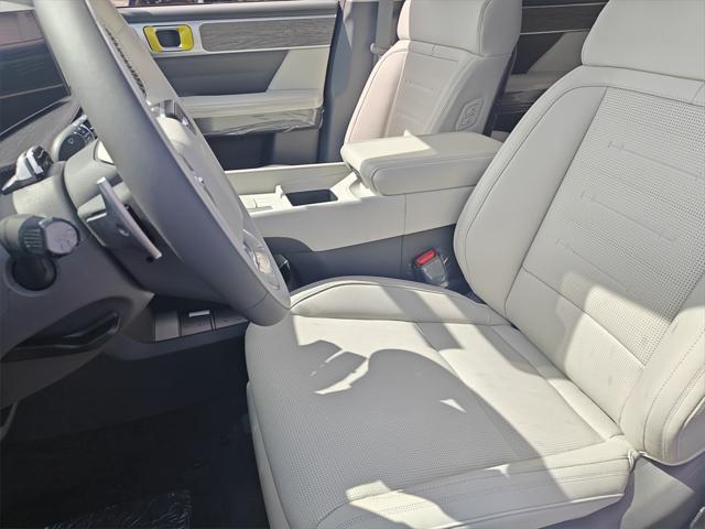 new 2025 Hyundai SANTA FE HEV car, priced at $49,750