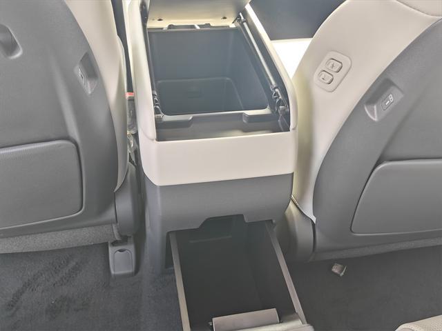 new 2025 Hyundai SANTA FE HEV car, priced at $49,750