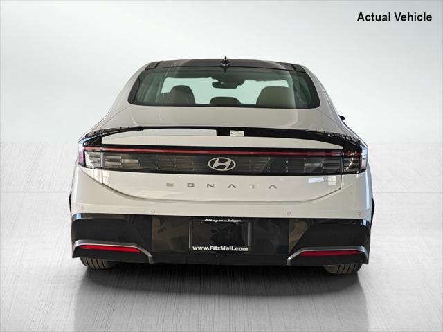 new 2025 Hyundai Sonata Hybrid car, priced at $36,306