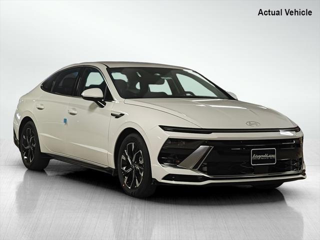 new 2025 Hyundai Sonata car, priced at $29,751