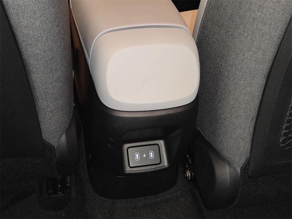 new 2025 Hyundai Elantra car, priced at $29,402