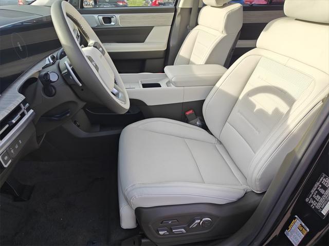 new 2025 Hyundai Santa Fe car, priced at $47,384
