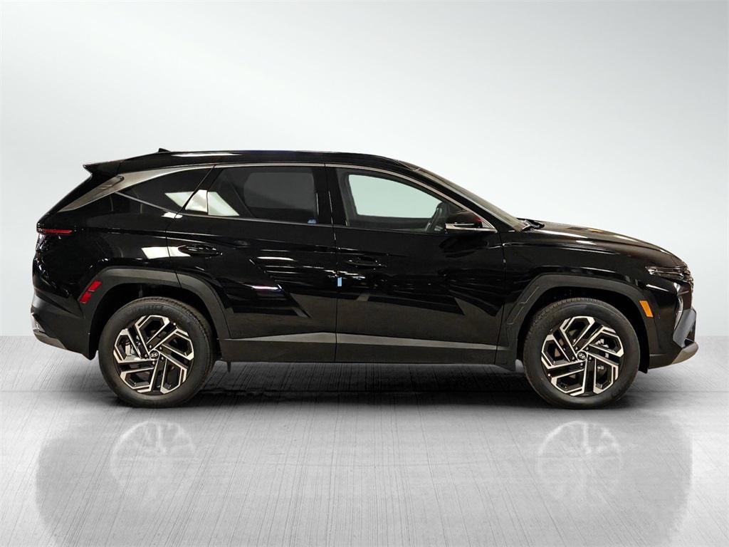 new 2026 Hyundai TUCSON Hybrid car, priced at $42,875