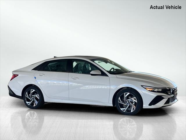 new 2025 Hyundai Elantra car, priced at $25,513