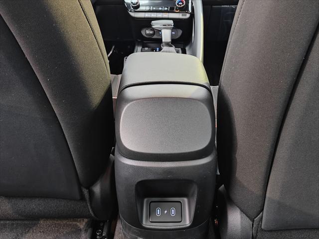 new 2025 Hyundai Elantra car, priced at $28,177