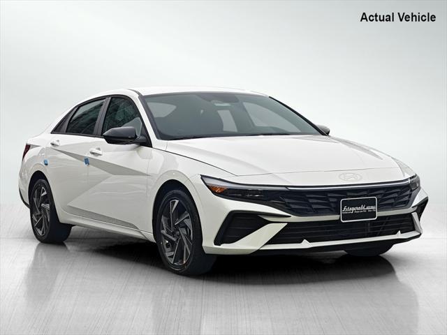 new 2025 Hyundai Elantra car, priced at $27,782