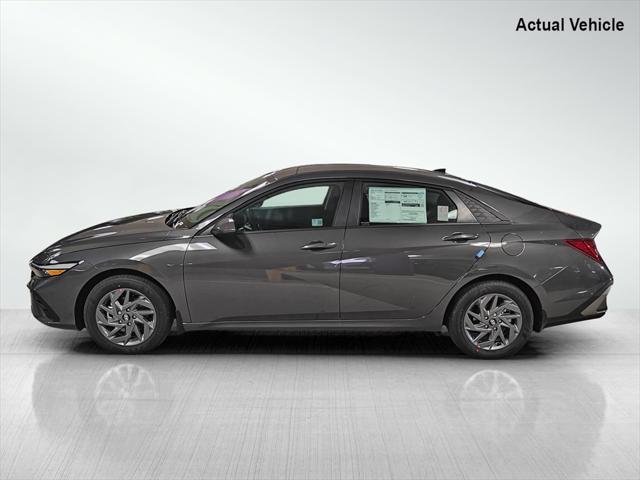 new 2025 Hyundai ELANTRA HEV car, priced at $25,270