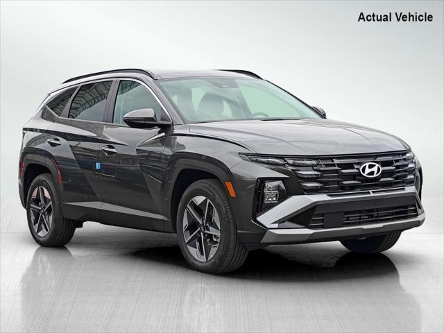 new 2025 Hyundai TUCSON Hybrid car, priced at $36,329